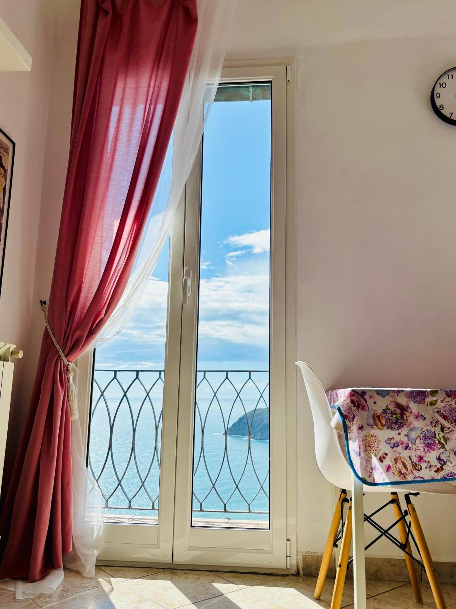 Appartamento Moneglia Rebecca Holidays Экстерьер фото